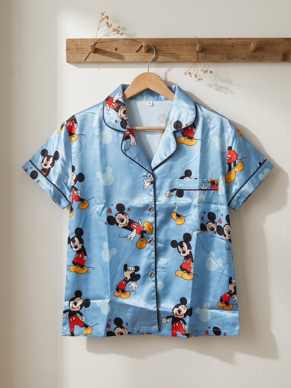 NWT Women’s 2 Piece Pajama Set Blue Satin Micky Mouse Button Top & Shorts - Smal - Picture 2 of 10